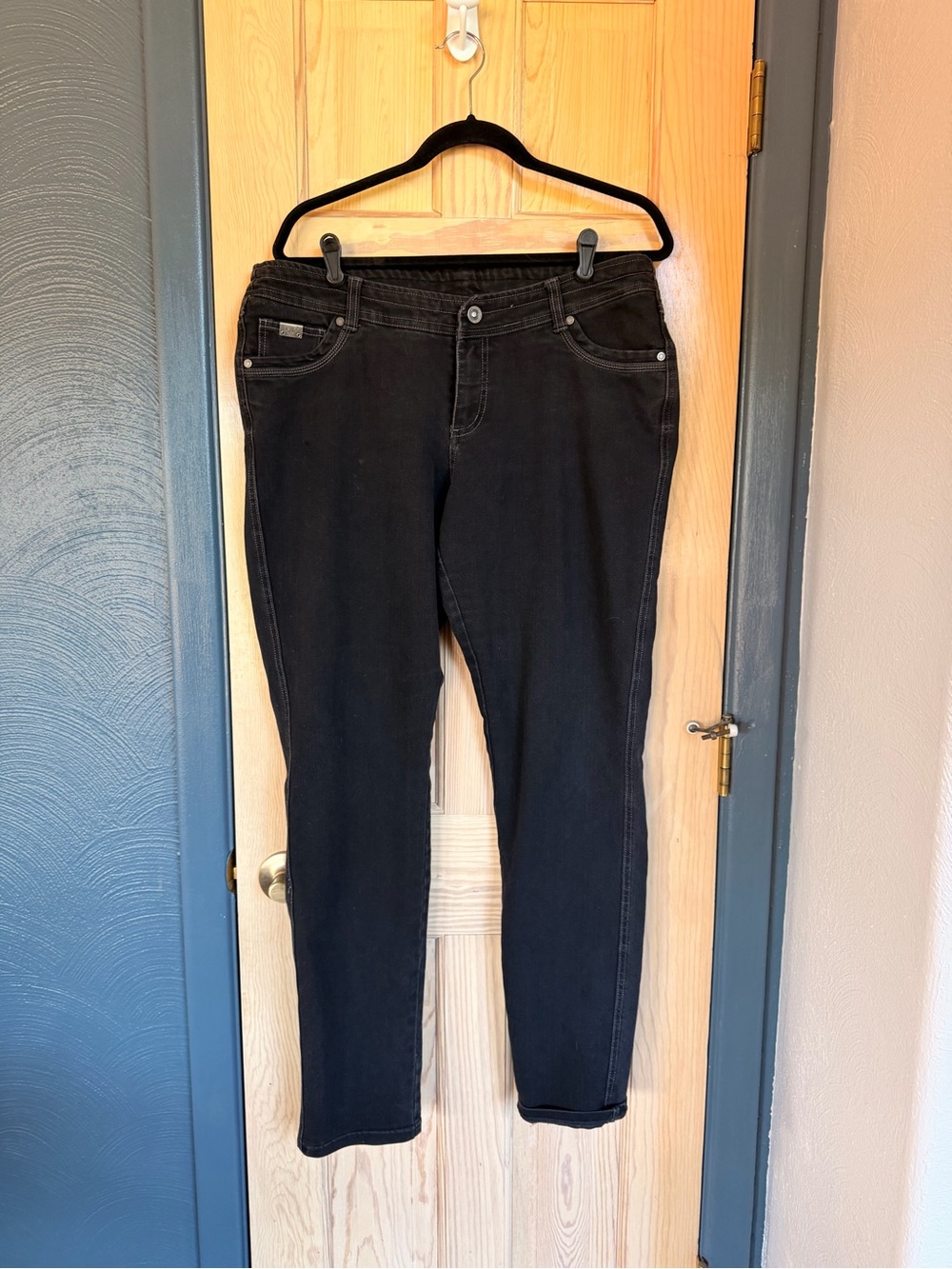 Kuhl Women's Black Skinny Jeans